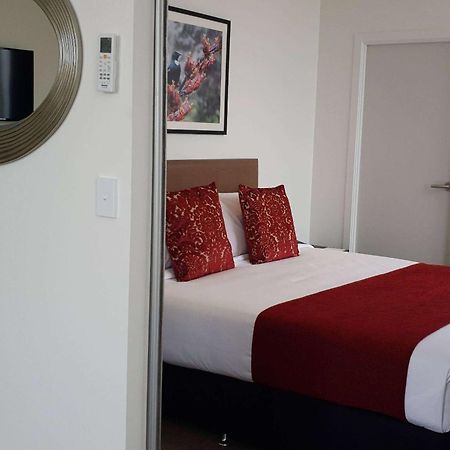 Ramada Suites By Wyndham Auckland Manukau Pacfic Centre Zewnętrze zdjęcie