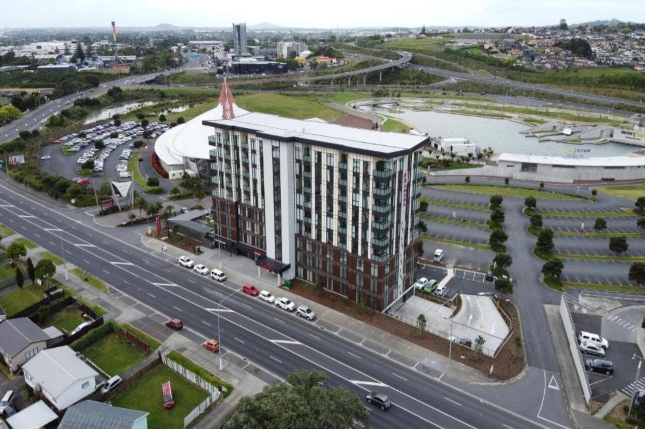 Ramada Suites By Wyndham Auckland Manukau Pacfic Centre Zewnętrze zdjęcie
