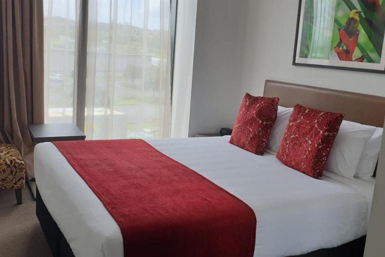 Ramada Suites By Wyndham Auckland Manukau Pacfic Centre Zewnętrze zdjęcie