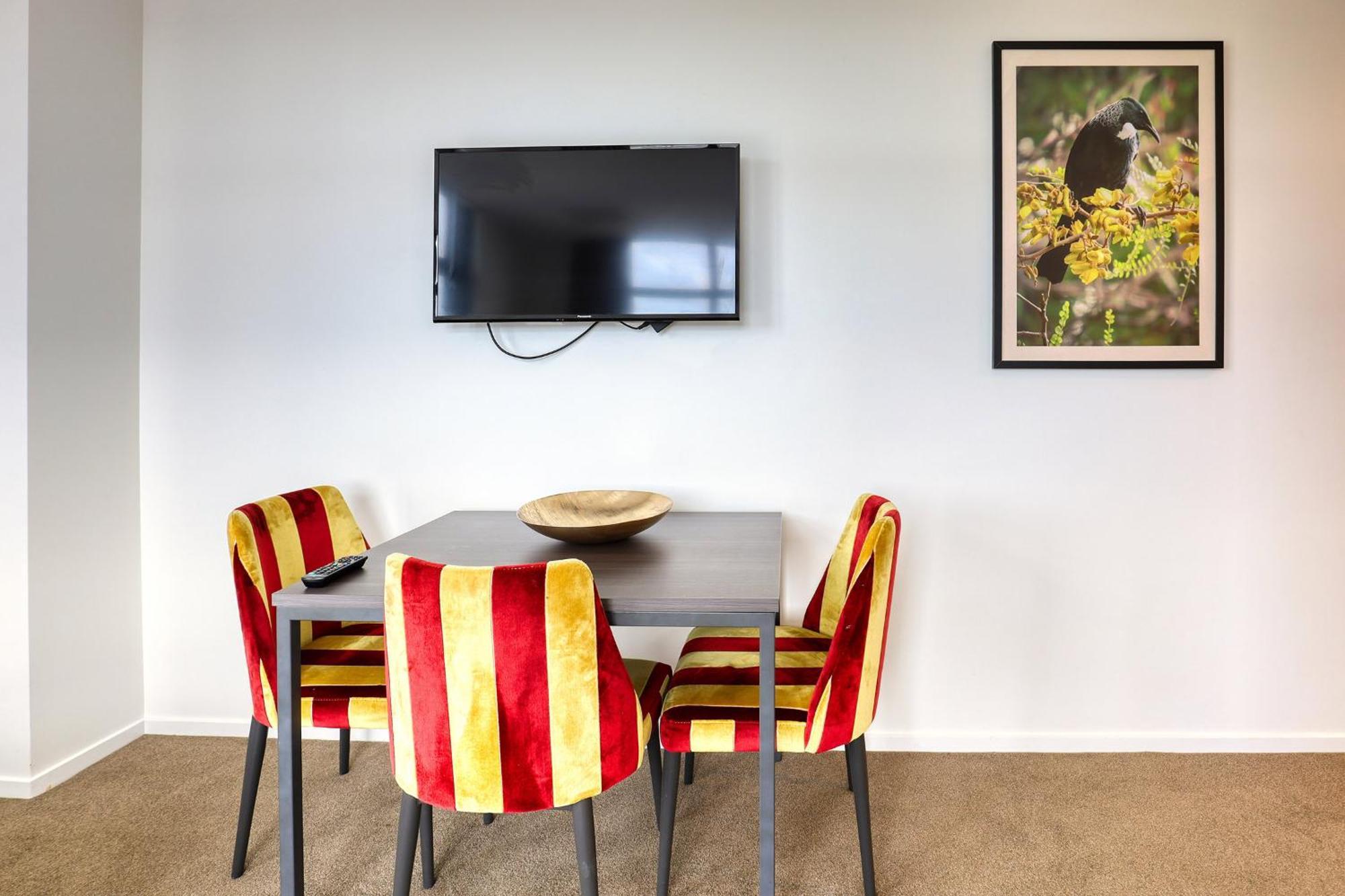 Ramada Suites By Wyndham Auckland Manukau Pacfic Centre Zewnętrze zdjęcie