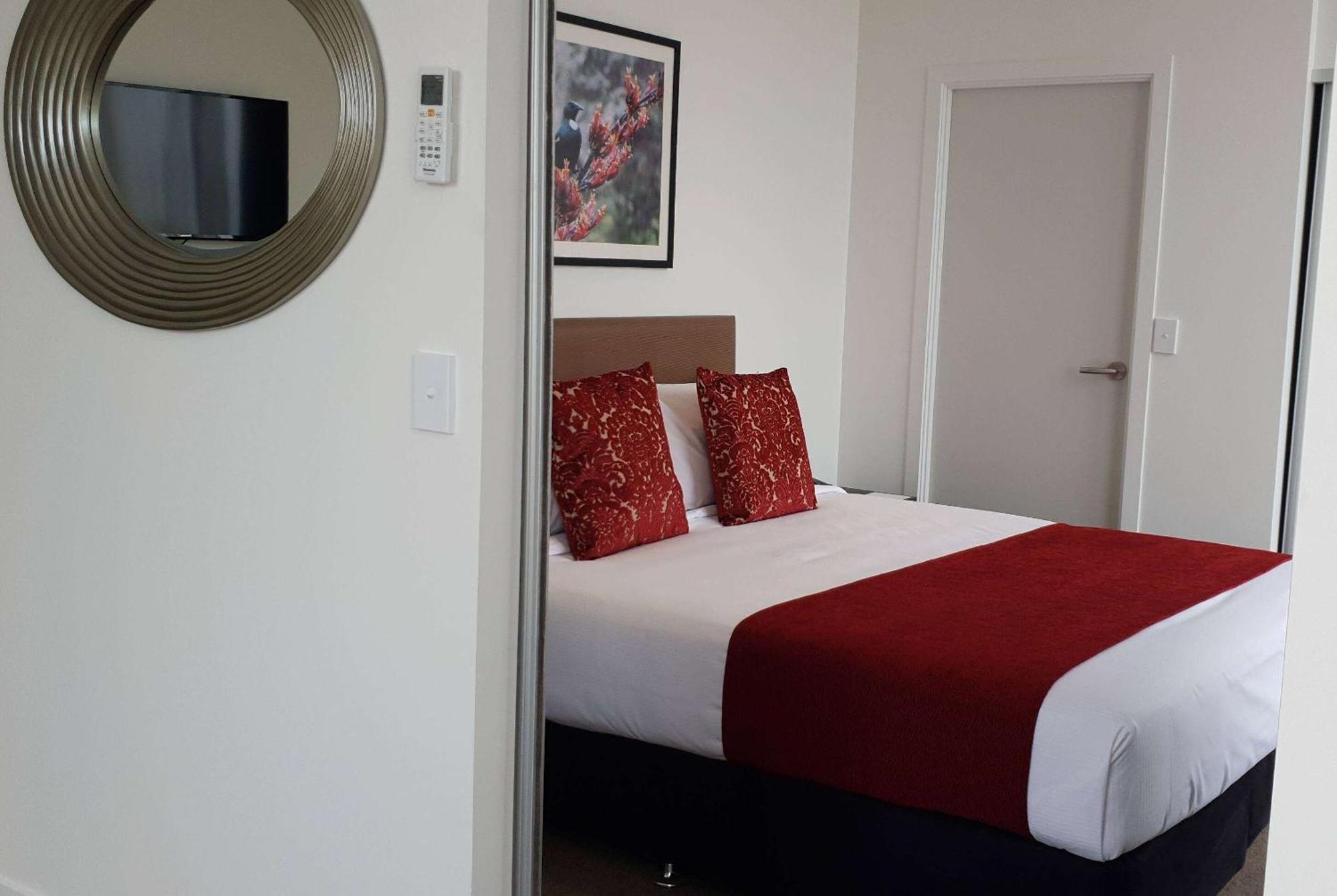 Ramada Suites By Wyndham Auckland Manukau Pacfic Centre Zewnętrze zdjęcie