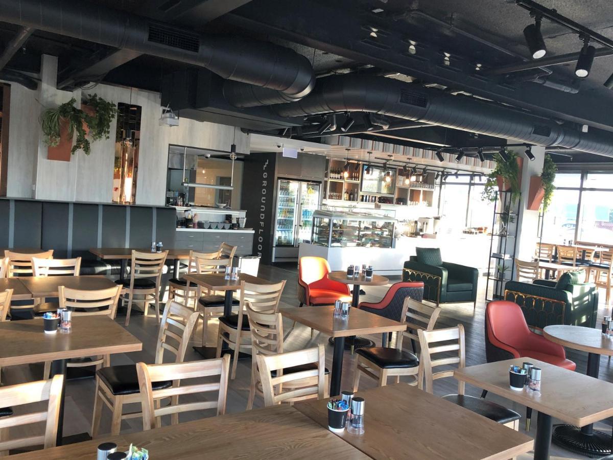 Ramada Suites By Wyndham Auckland Manukau Pacfic Centre Zewnętrze zdjęcie