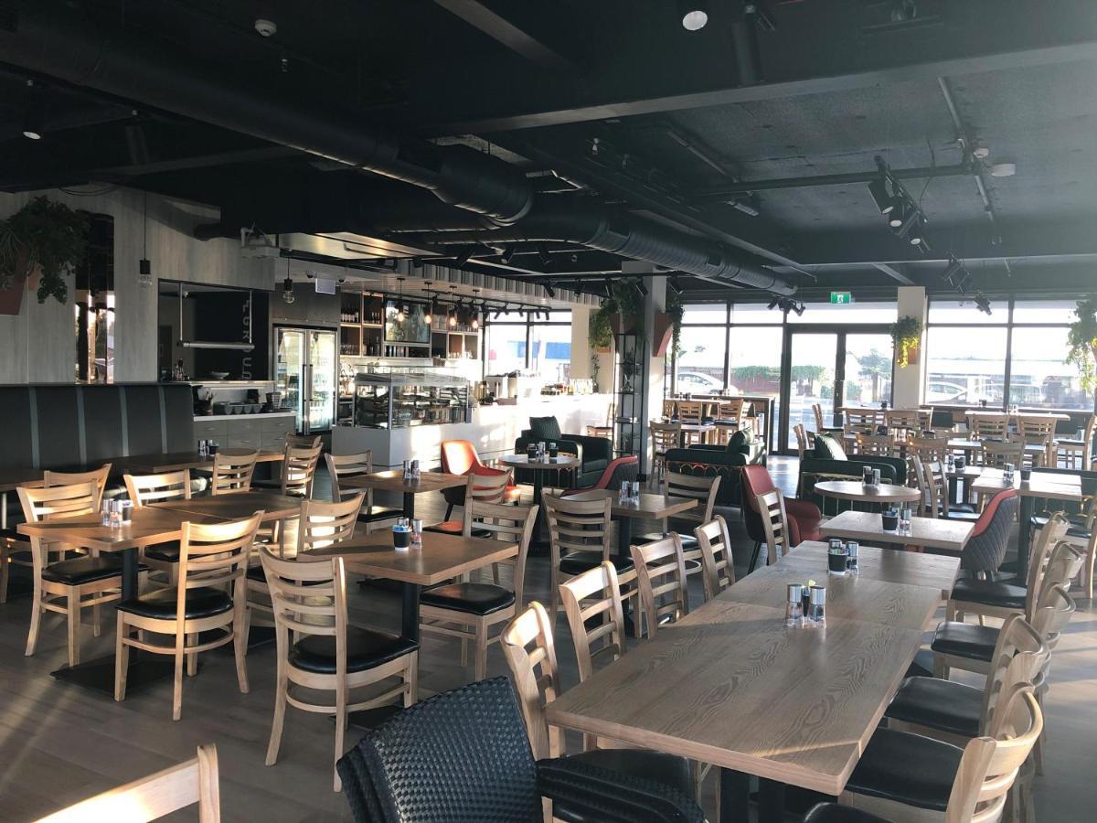 Ramada Suites By Wyndham Auckland Manukau Pacfic Centre Zewnętrze zdjęcie