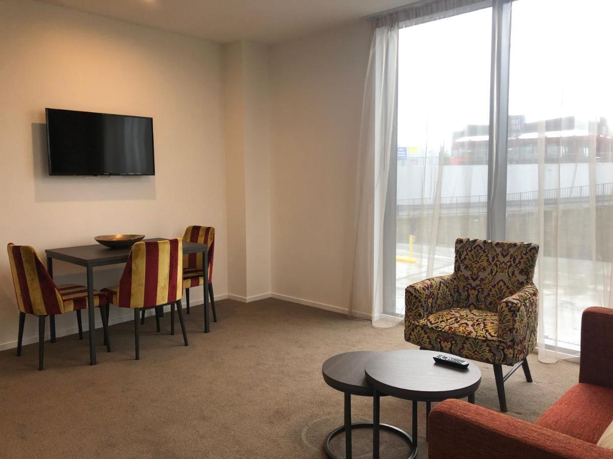 Ramada Suites By Wyndham Auckland Manukau Pacfic Centre Zewnętrze zdjęcie